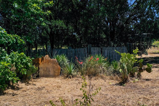 1750 S Fm 372, Gainesville, TX 76240