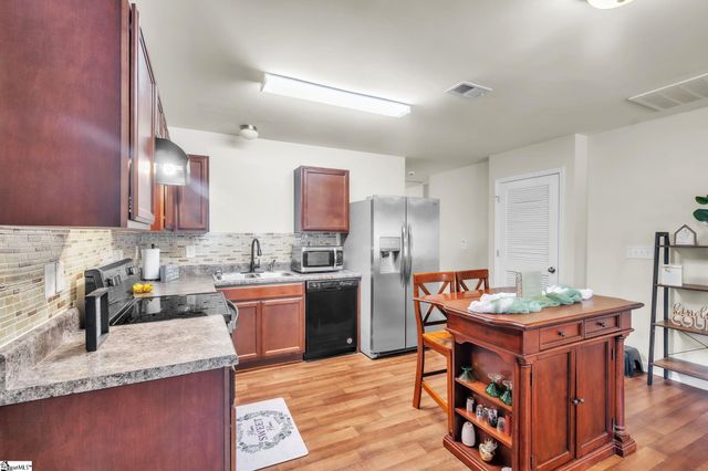 319 Alice Avenue, Greenville, SC 29611