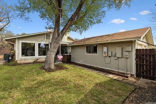 12038 Rose Blossom, San Antonio, TX 78247