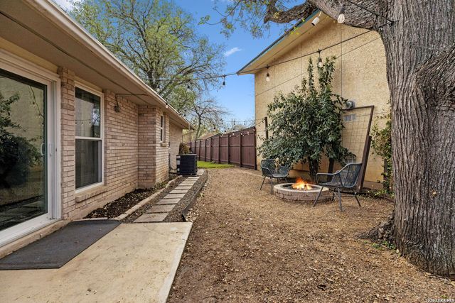 12038 Rose Blossom, San Antonio, TX 78247