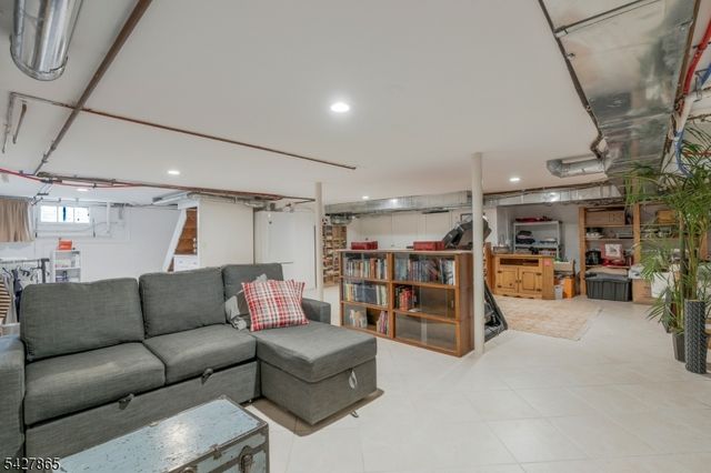 732 Park Ave, Bridgewater Twp., NJ 08805