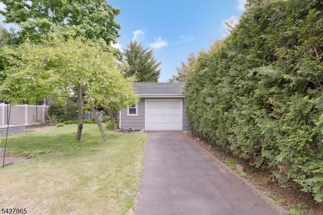 732 Park Ave, Bridgewater Twp., NJ 08805