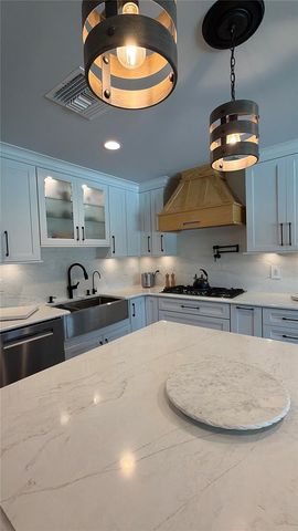 3921 BELLE VISTA DRIVE E, St Pete Beach, FL 33706