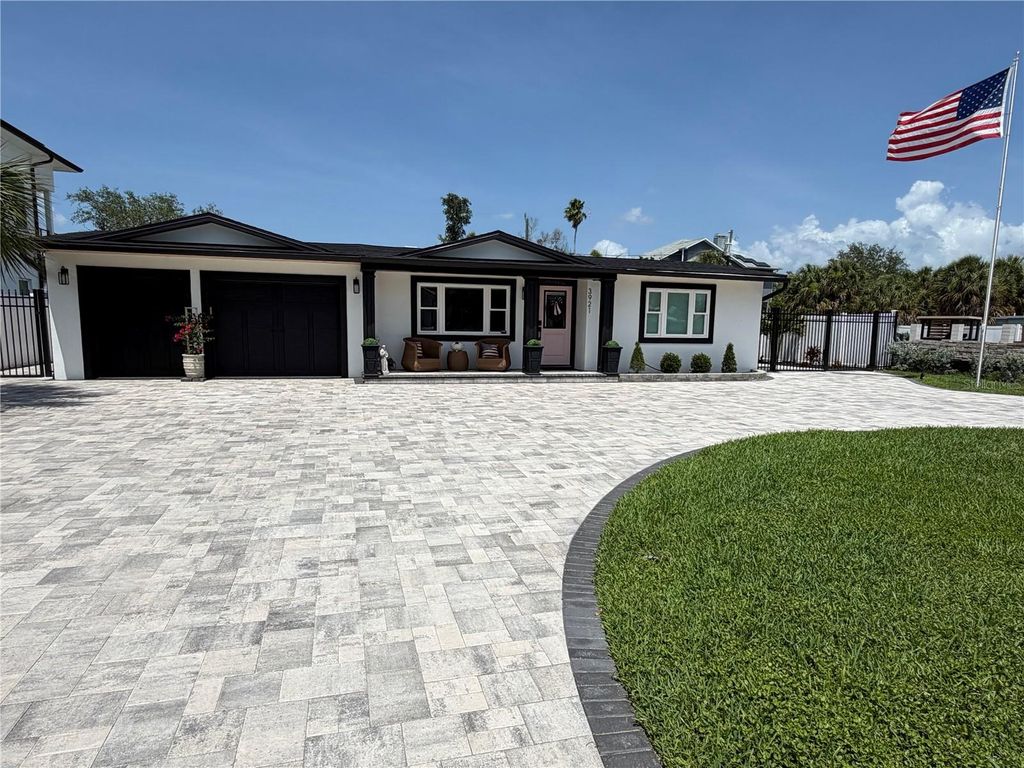 3921 BELLE VISTA DRIVE E, St Pete Beach, FL 33706