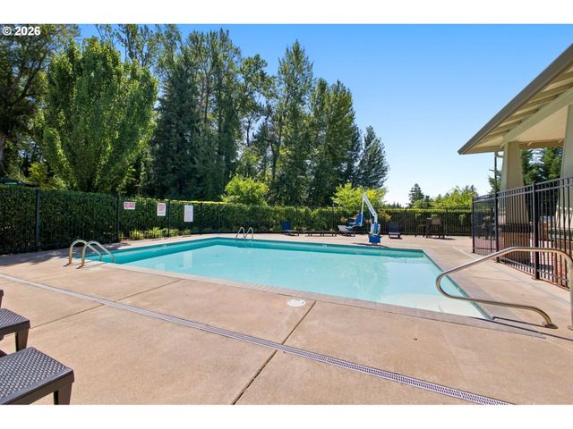 17149 Sw SNOWDALE St, Beaverton, OR 97007