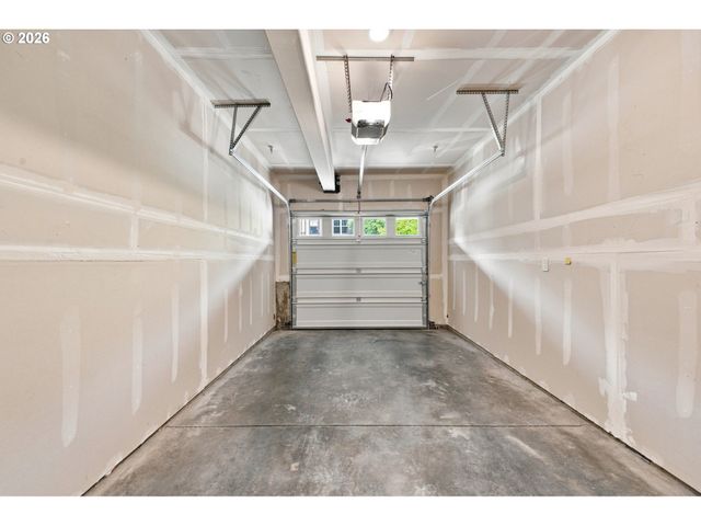 17149 Sw SNOWDALE St, Beaverton, OR 97007