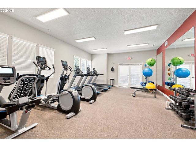 17149 Sw SNOWDALE St, Beaverton, OR 97007