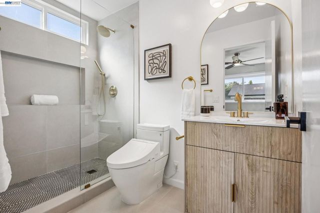 37825 Goldenrod Dr, Newark, CA 94560