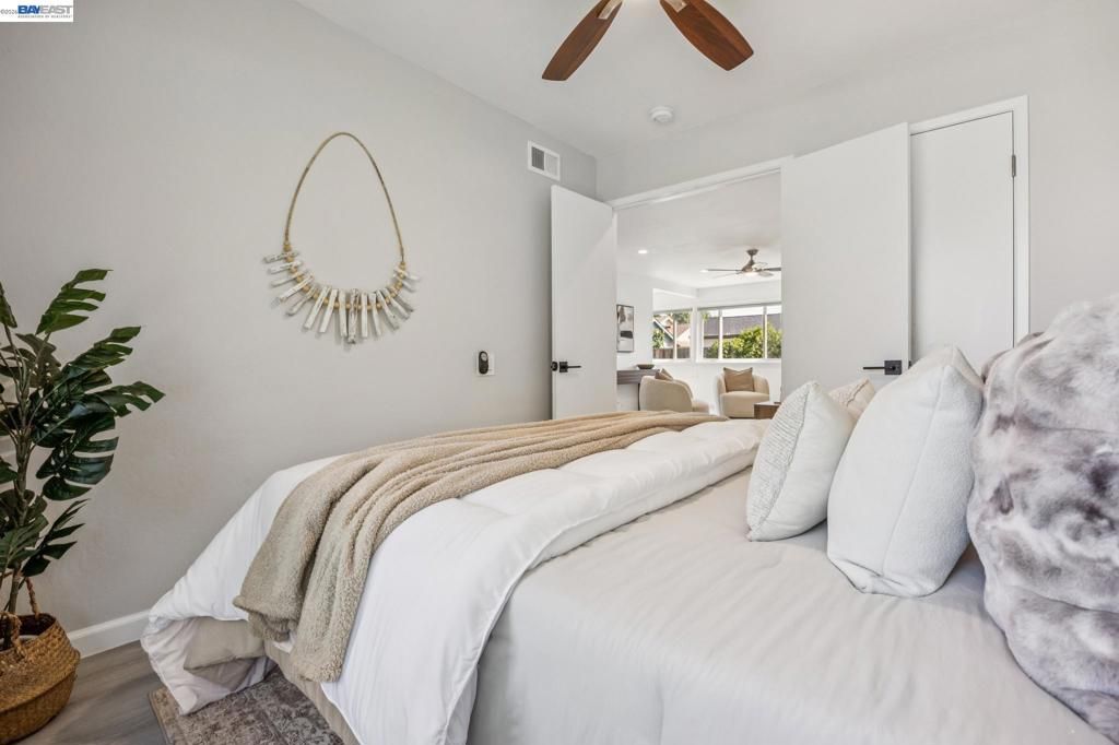 Image 27 of property listing at 37825 Goldenrod Dr, Newark, CA 94560