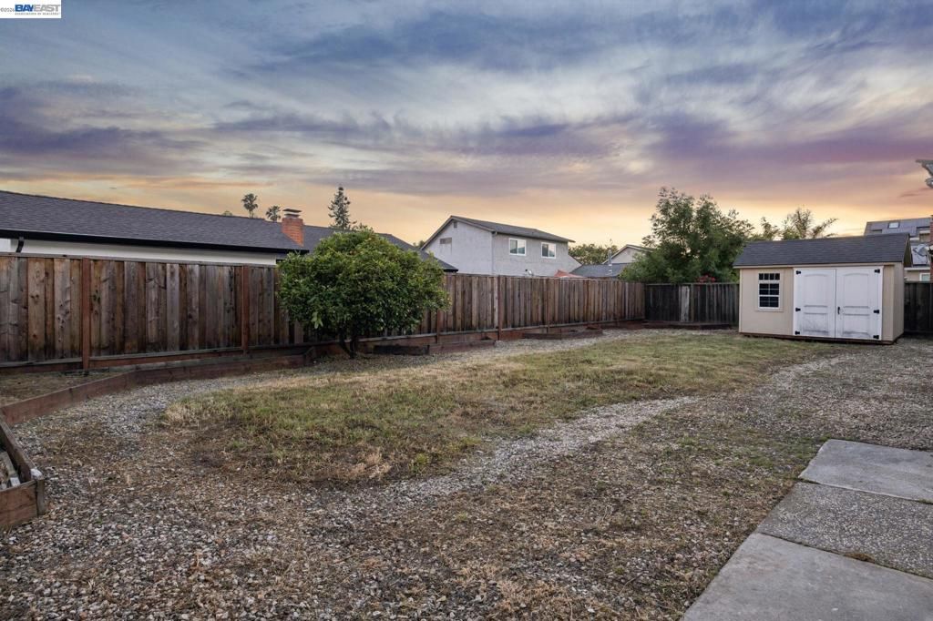 Image 42 of property listing at 37825 Goldenrod Dr, Newark, CA 94560