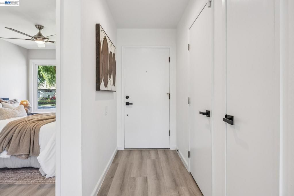 Image 5 of property listing at 37825 Goldenrod Dr, Newark, CA 94560