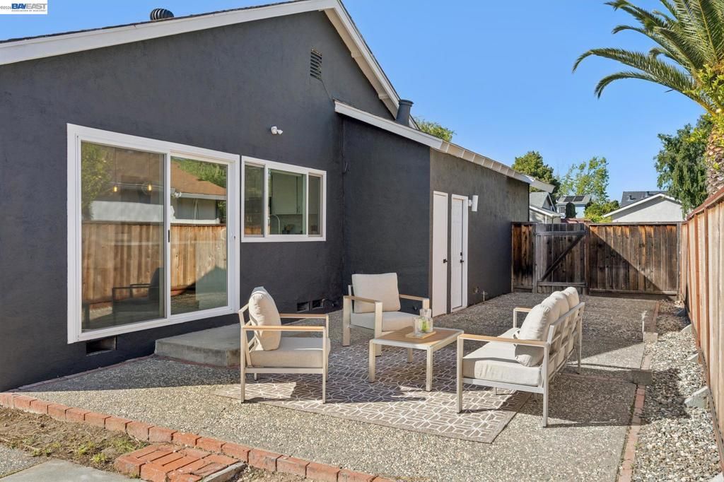 Image 52 of property listing at 37825 Goldenrod Dr, Newark, CA 94560