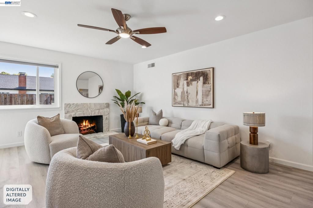Image 6 of property listing at 37825 Goldenrod Dr, Newark, CA 94560