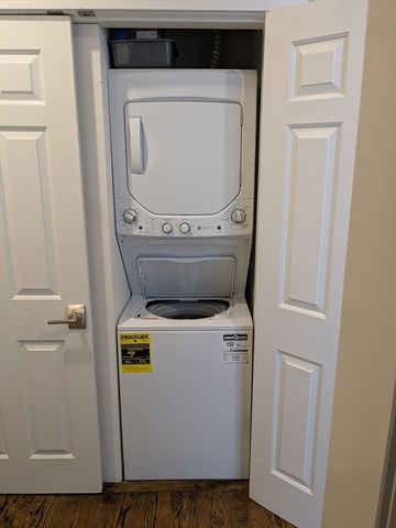 290 North St 4, Boston, MA 02113