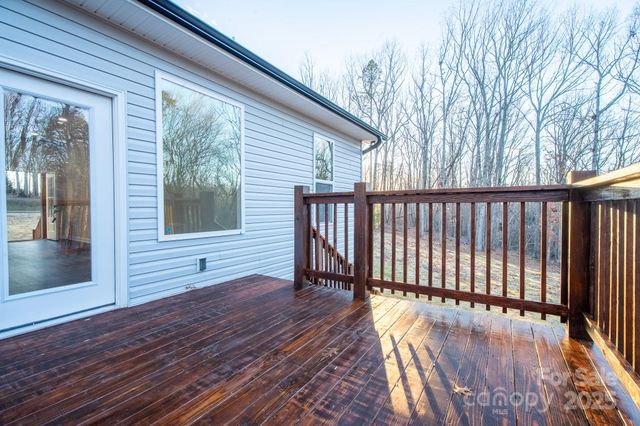 4000 Hoke Street, Claremont, NC 28610