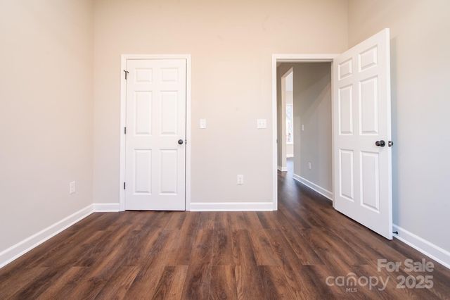 4000 Hoke Street, Claremont, NC 28610