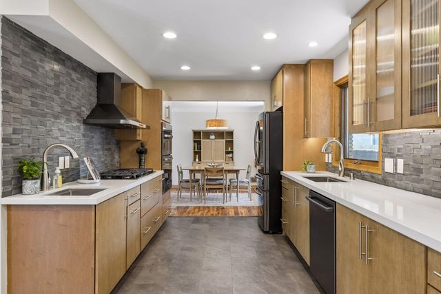 2032 Sheridan Avenue, Saint Paul, MN 55116