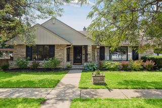 2032 Sheridan Avenue, Saint Paul, MN 55116