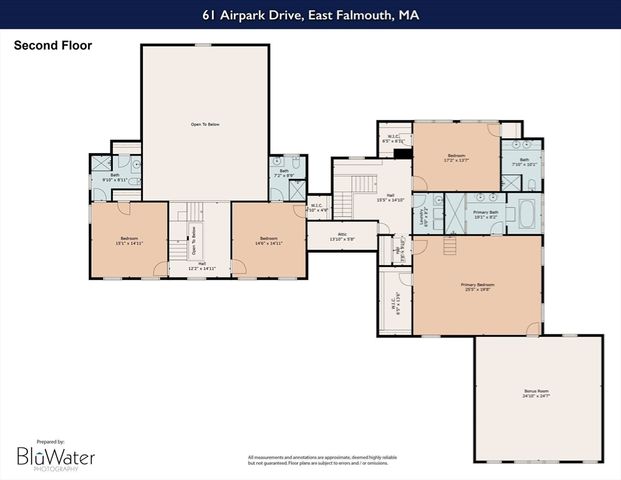61 Airpark Dr, Falmouth, MA 02536