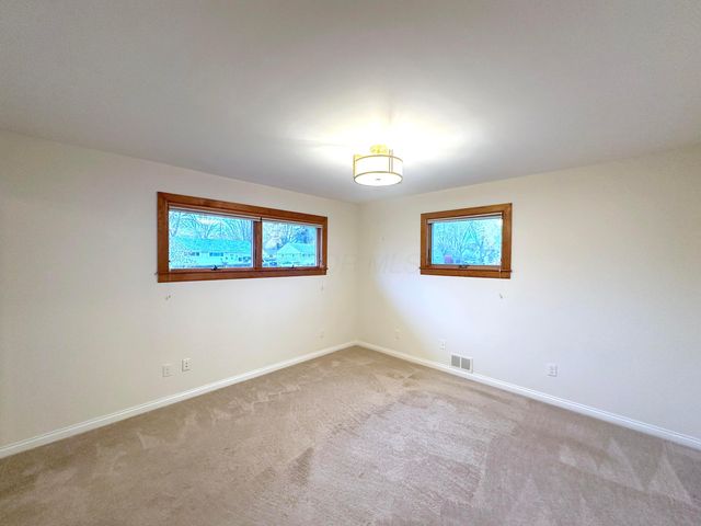 2443 Shrewsbury Road, Upper Arlington, OH 43221