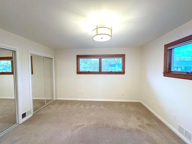 2443 Shrewsbury Road, Upper Arlington, OH 43221