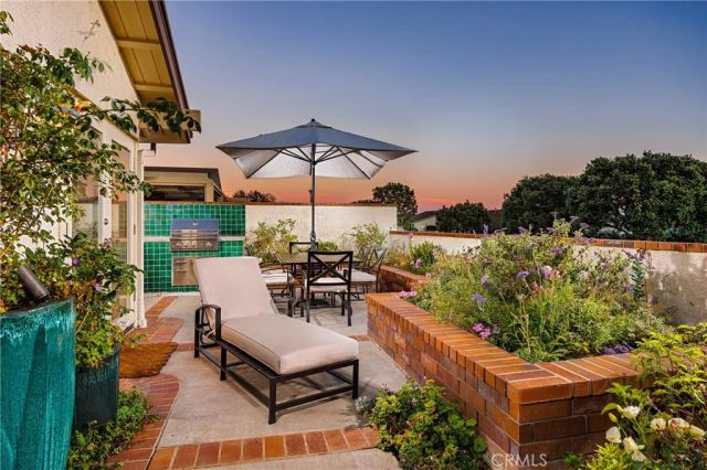 7 Jetty Drive, Corona Del Mar, CA 92625
