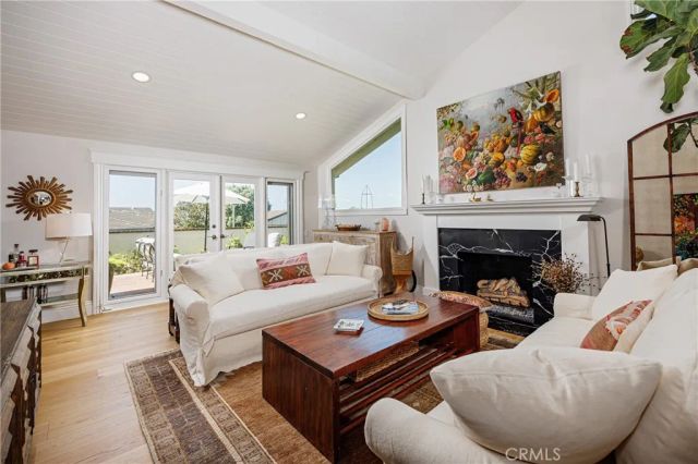 7 Jetty Drive, Corona Del Mar, CA 92625