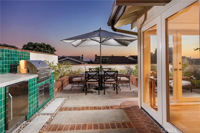 7 Jetty Drive, Corona Del Mar, CA 92625