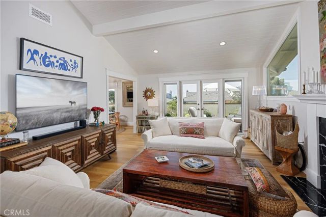 7 Jetty Drive, Corona Del Mar, CA 92625