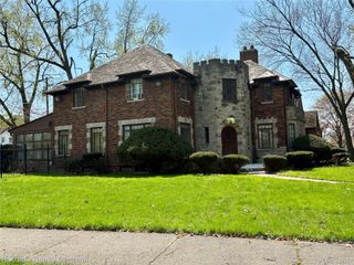 14590 Abington Avenue, Detroit, MI 48227