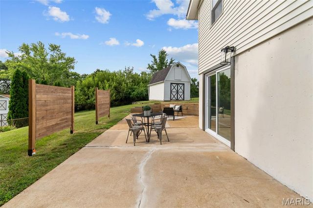 108 Sir Moss Lane, Fenton, MO 63026