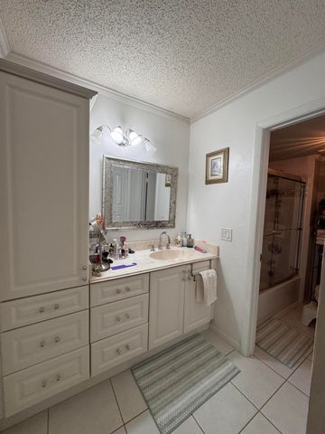 16571 Blatt Boulevard 105, Weston, FL 33326