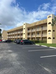 8285 Sunrise Lakes Blvd 106, Sunrise, FL 33322