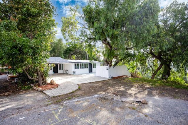 678 Robby Way, Fallbrook, CA 92028