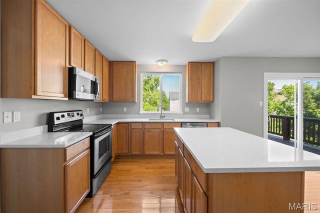 1117 Landing Place Drive, Lake St Louis, MO 63367