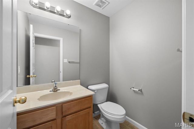 1117 Landing Place Drive, Lake St Louis, MO 63367
