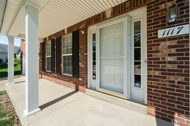 1117 Landing Place Drive, Lake St Louis, MO 63367