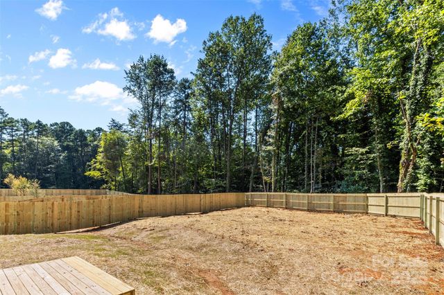 405 Winston Avenue, Statesville, NC 28677