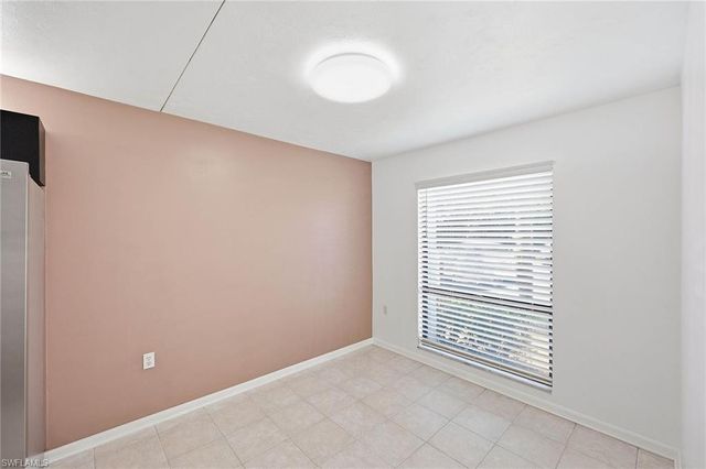 1231 Commonwealth CIR Q104, Naples, FL 34116