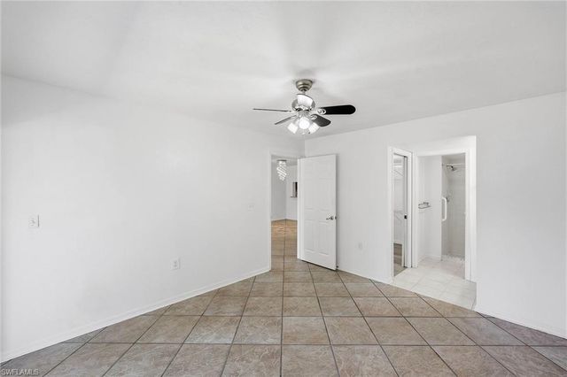 1231 Commonwealth CIR Q104, Naples, FL 34116