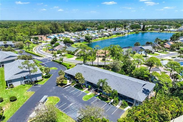 1231 Commonwealth CIR Q104, Naples, FL 34116