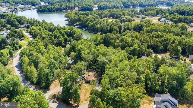 5500 BAZZANELLA DR, Mineral, VA 23117