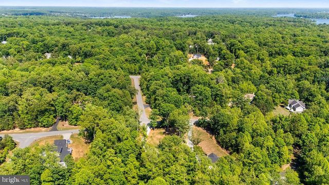 5500 BAZZANELLA DR, Mineral, VA 23117
