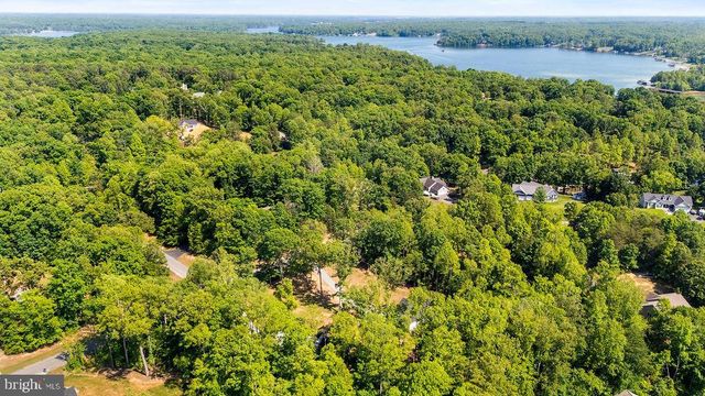5500 BAZZANELLA DR, Mineral, VA 23117