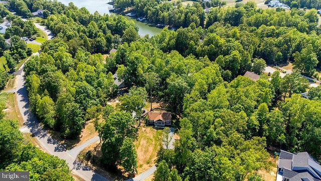 5500 BAZZANELLA DR, Mineral, VA 23117