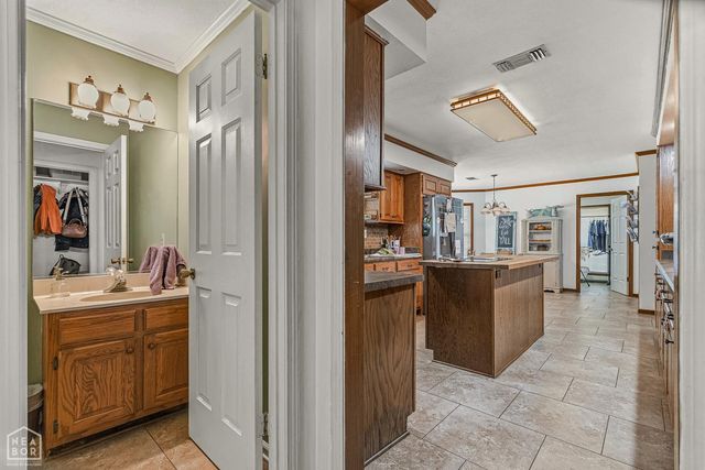 505 Old Canyon, Jonesboro, AR 72404