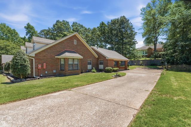 505 Old Canyon, Jonesboro, AR 72404