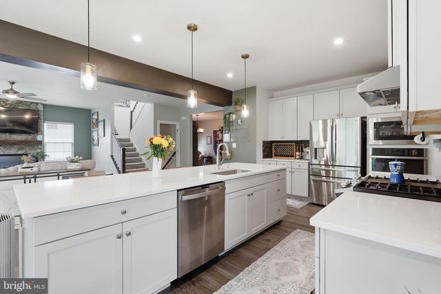 5409 IVY HILL DR, Fredericksburg, VA 22407