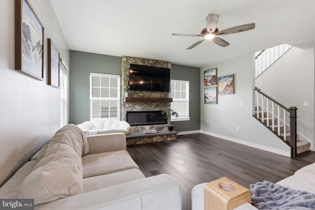 5409 IVY HILL DR, Fredericksburg, VA 22407