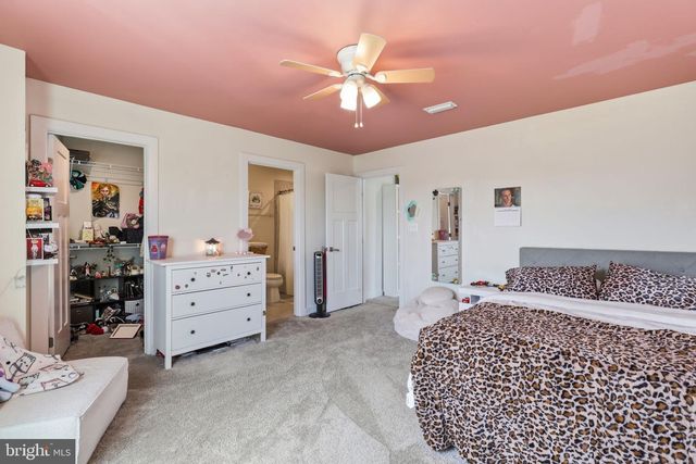 5409 IVY HILL DR, Fredericksburg, VA 22407